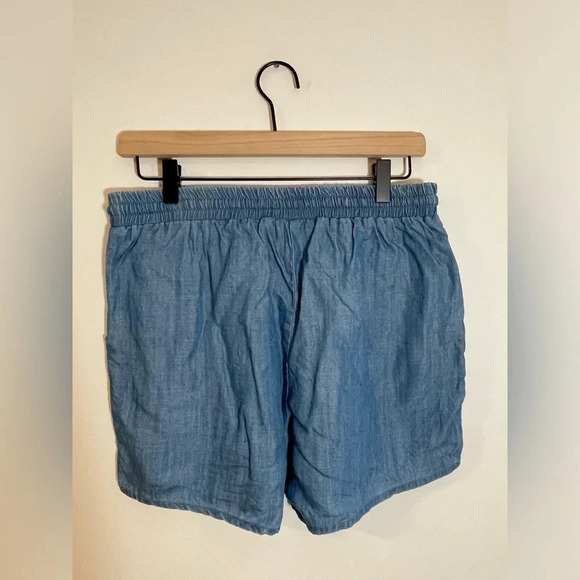 Francescas Blue Rain Shorts Floral Embroidered Pull On Elastic Waist Medium EUC - Picture 7 of 11